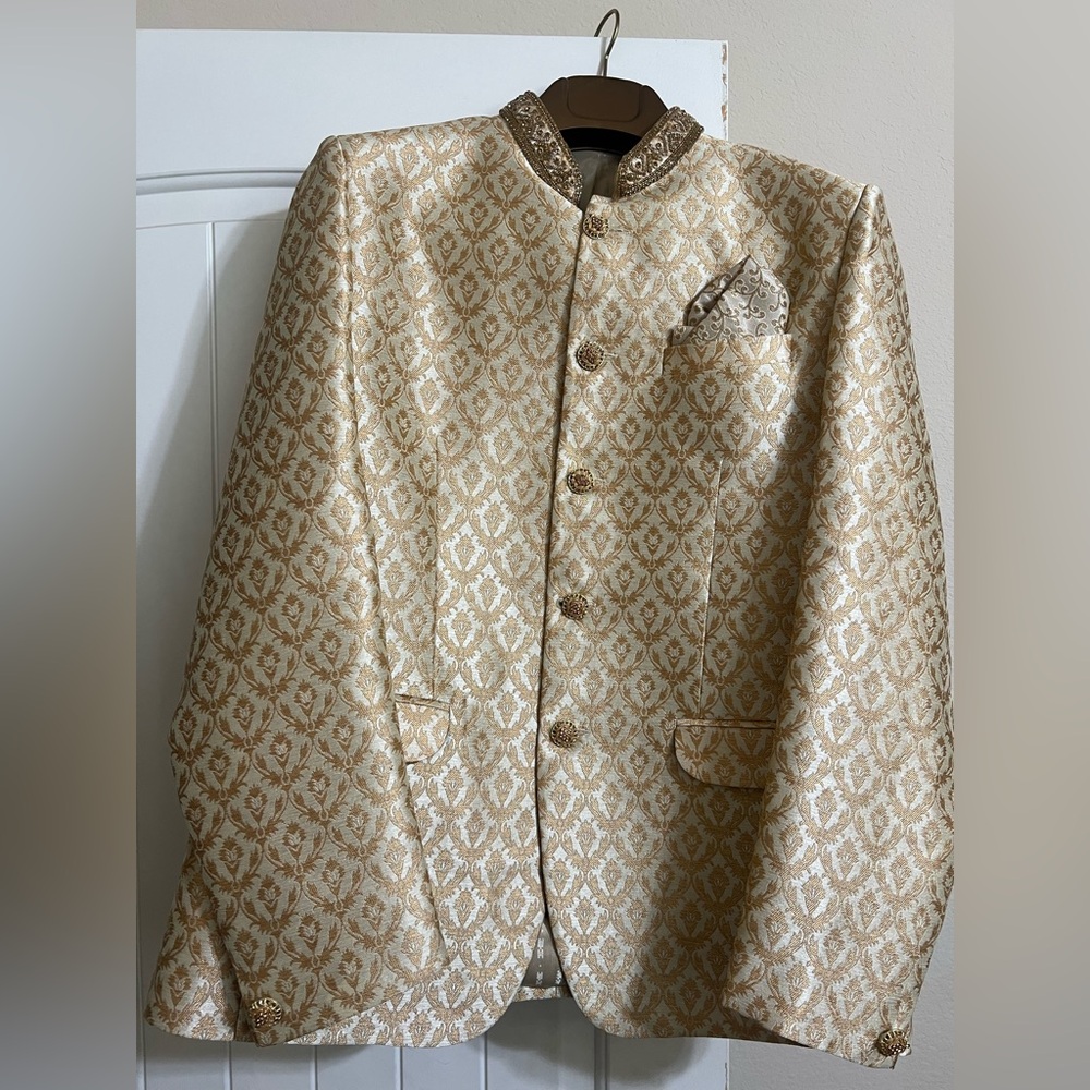 Elegant Gold Patterned Jacket
